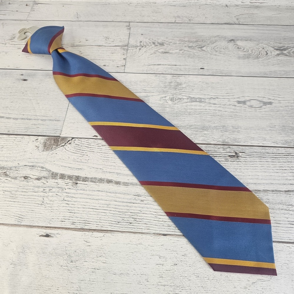 Vintage 1970s Beau Brummell Snapper Striped Polyester Clip On Neck Tie Classic
